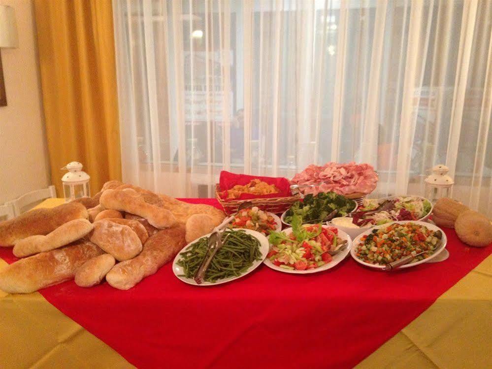 Hotel Roncobilaccio Roncobillaccio 外观 照片